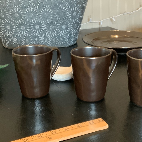 Juliska Pewter Stoneware Coffee Mugs Set of 3 - Picture 5 of 5